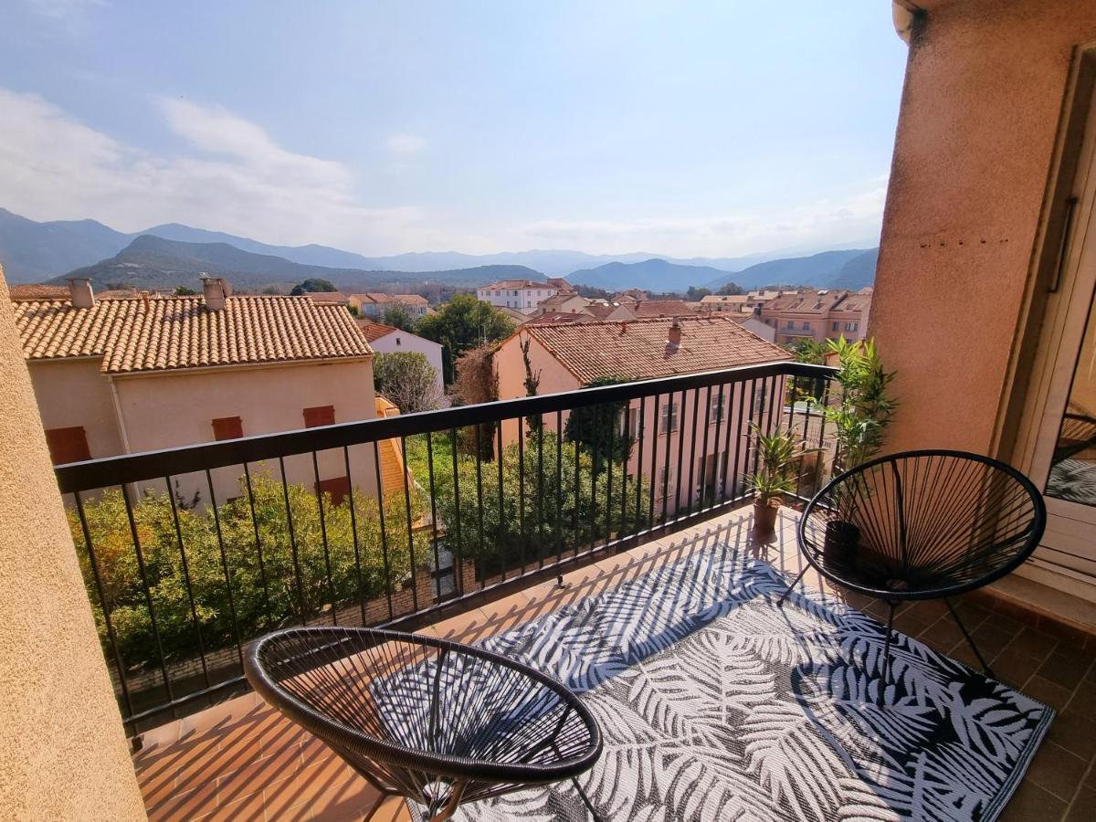 Bel Appartement Centre Ville 3 Chambres Saint-Florent  Exterior photo